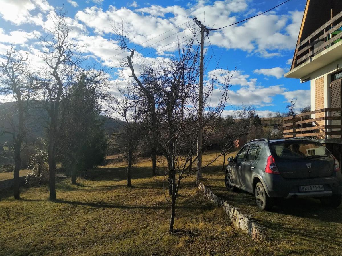 Srdica Kuca Villa Trnava  Bagian luar foto