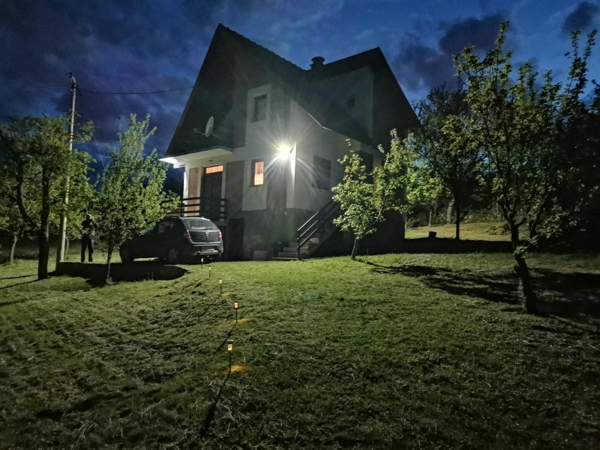 Srdica Kuca Villa Trnava  Bagian luar foto